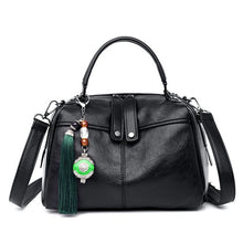 Load image into Gallery viewer, Retro Tassel Pendant Leather Women Shoulder Bag