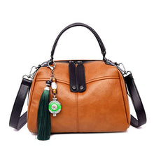 Load image into Gallery viewer, Retro Tassel Pendant Leather Women Shoulder Bag